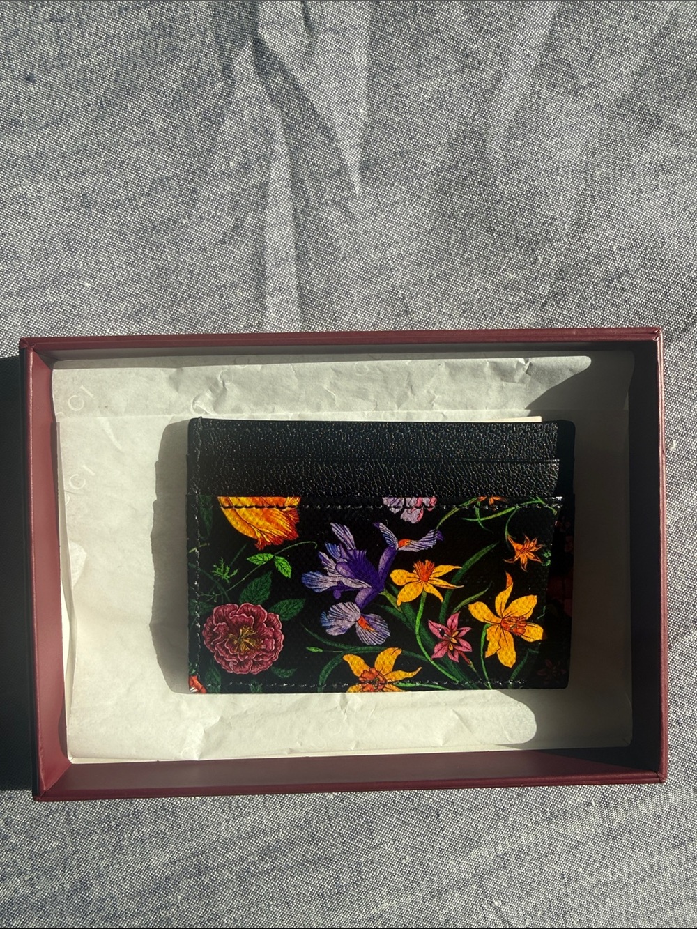 Brand New Gucci Flora-motif card case - Picture 2 of 4